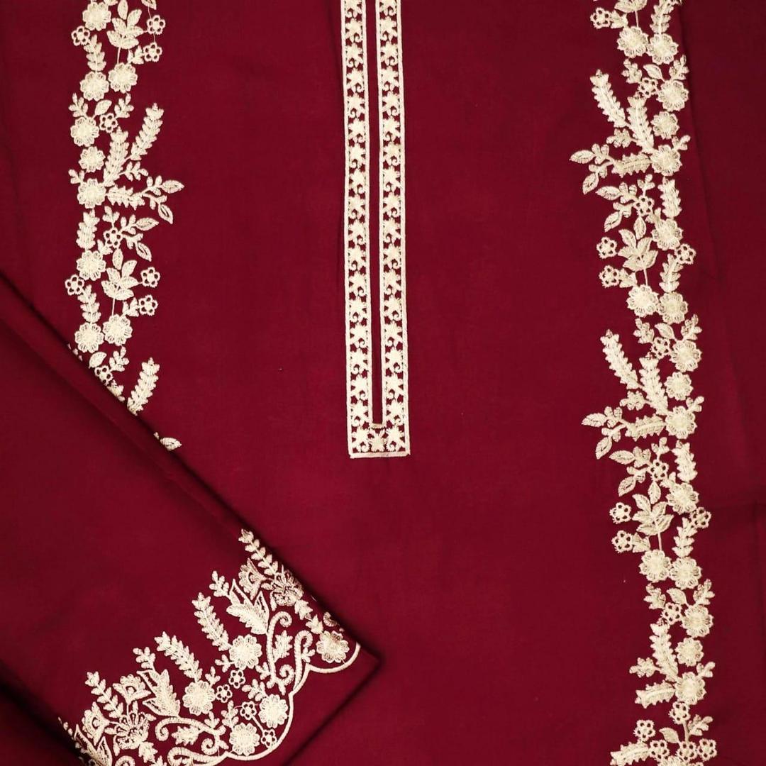 2 pcs women's Unstitched Dhanak Embroidered Suit